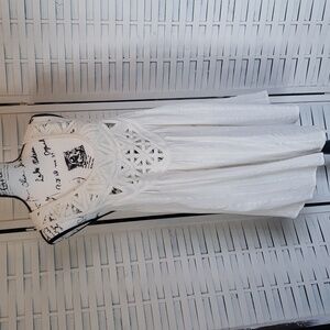 Billabong cream backless woman dress Size M